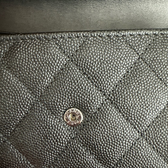 NWT Chanel Medium Flap Wallett - Picture 11 of 12